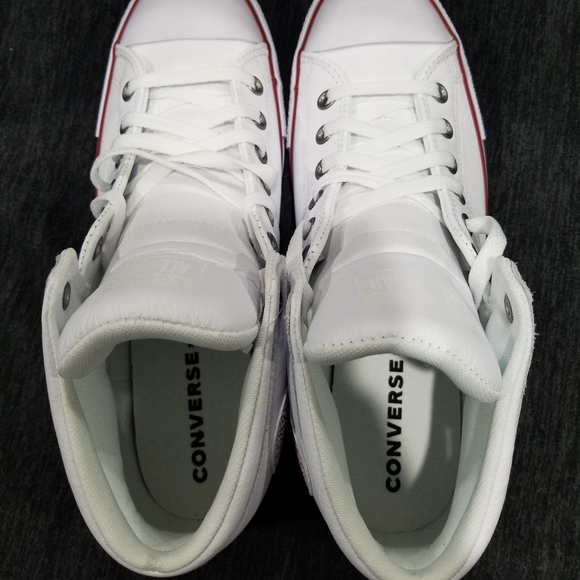 SOLD Converse Chuck Taylor All Star Leather Mid - Picture 4 of 7